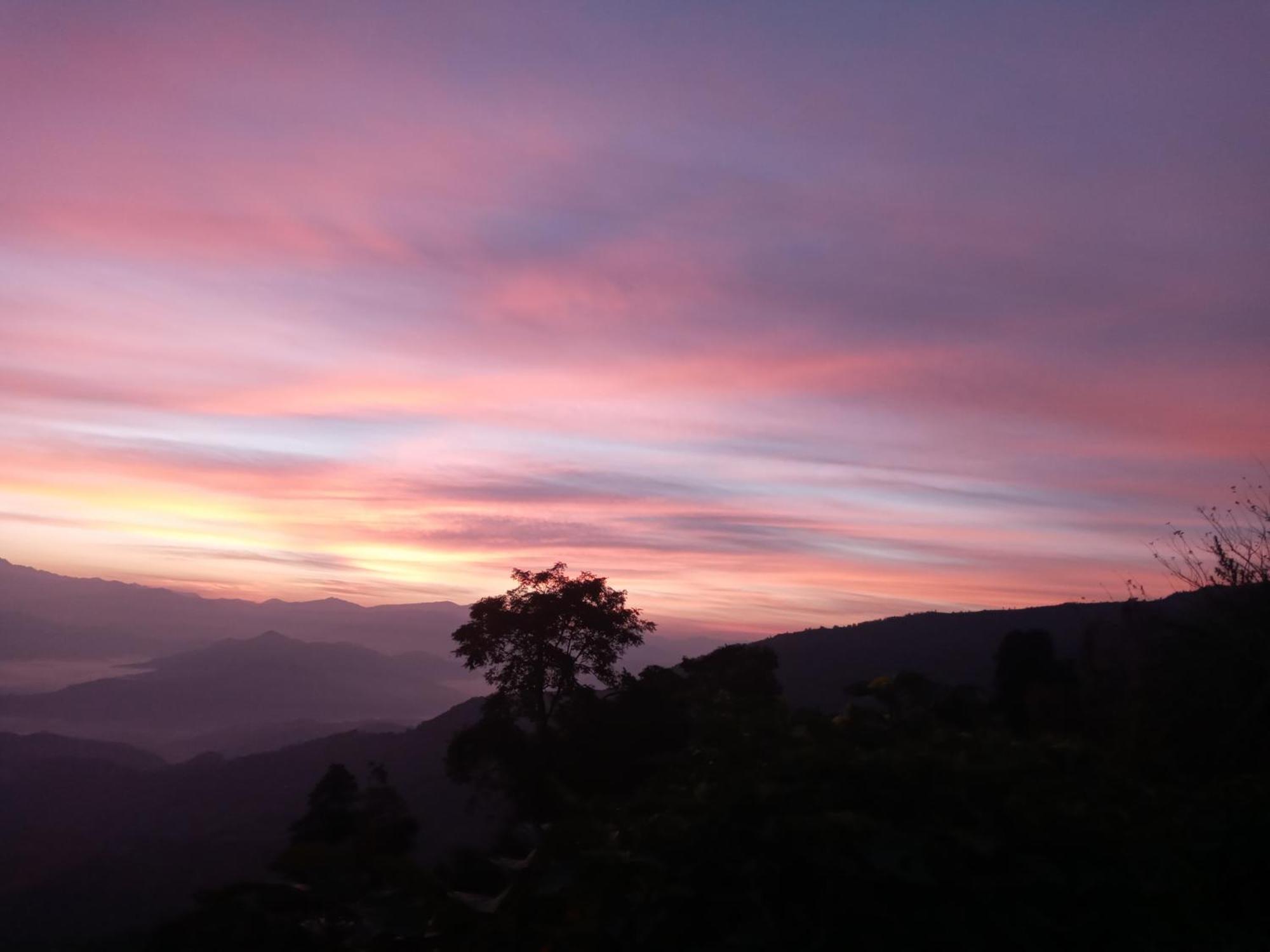 Unique Point Home Stay Nagarkot Buitenkant foto