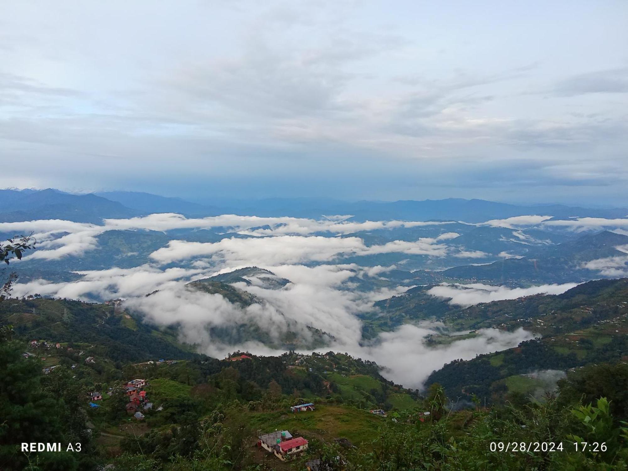 Unique Point Home Stay Nagarkot Buitenkant foto